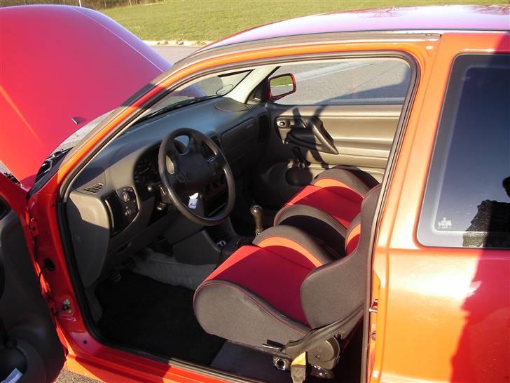 VW Polo (solgt d. 31-1-2010) billede 4