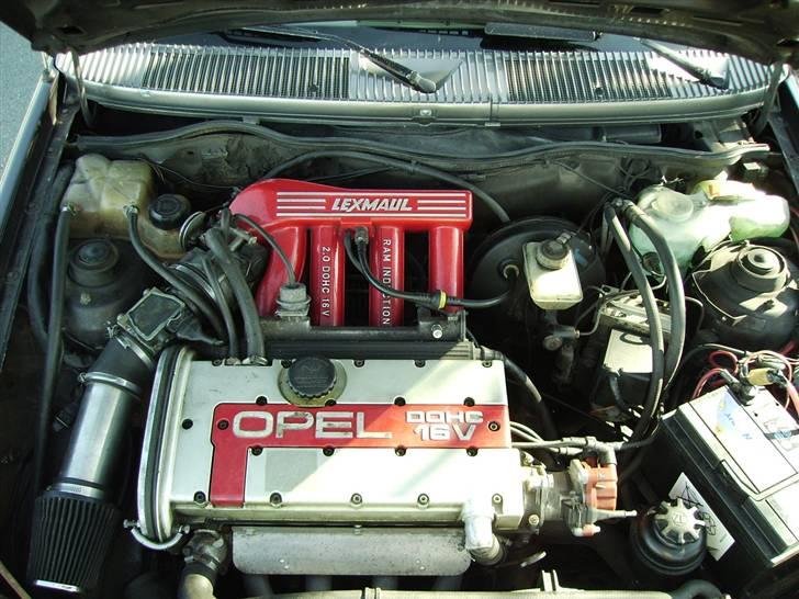 Opel Kadett GSI 2,0 16V(Solgt) billede 14