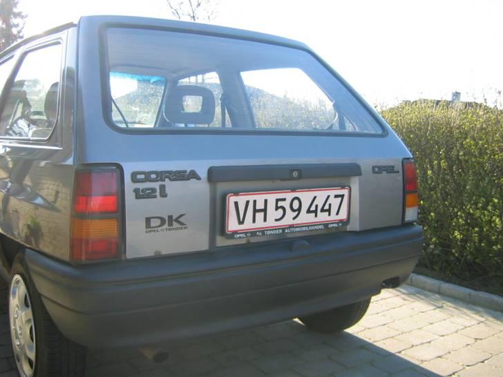 Opel corsa a SOLGT billede 2
