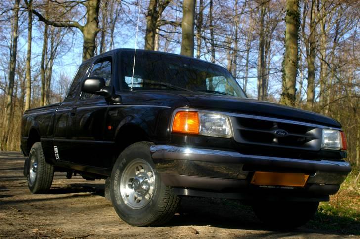 Ford Ranger XLT super cab billede 10