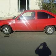 Opel Kadett 1,4i *TOTALSKADET*