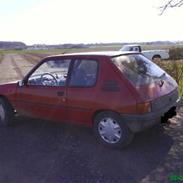 Peugeot 205 . S.o.l.g.t.