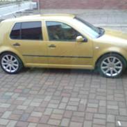 VW Golf 4