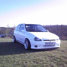 Opel Corsa B 