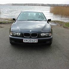 BMW 528I e39 *Solgt*