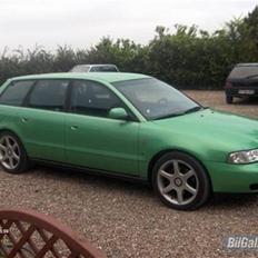 Audi A4 Avant 1,8 T  "DØD"