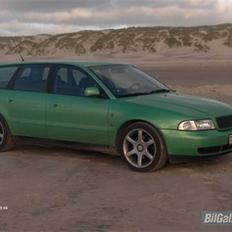 Audi A4 Avant 1,8 T  "DØD"
