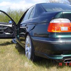 BMW 528i.-------solgt------