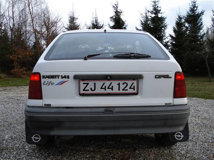 Opel kadett 1.4i billede 4