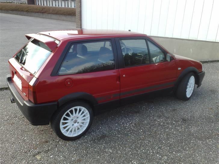 Citroën Ax GTI (1.6 8v) - Så blev det endelig sommer! Fine nye sko og rigtig sommerklar. ;-) billede 12