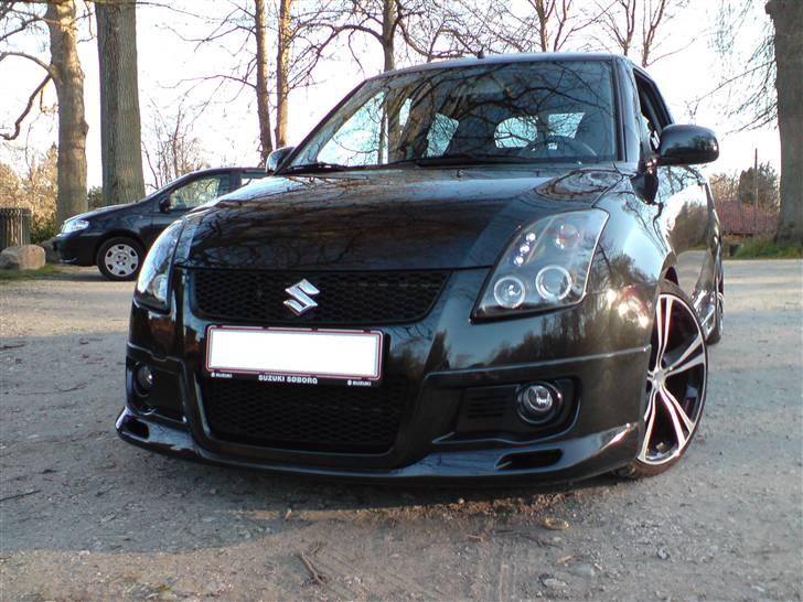 Suzuki Swift 1,6 Sport *SOLGT* billede 2