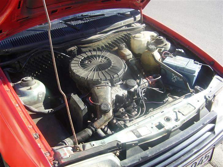 Opel Kadett 1,4i *TOTALSKADET* billede 4