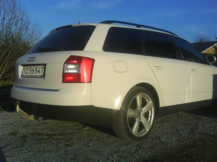 Audi A4 **White Light** - Så kom der tonede ruder i vognen.. billede 9