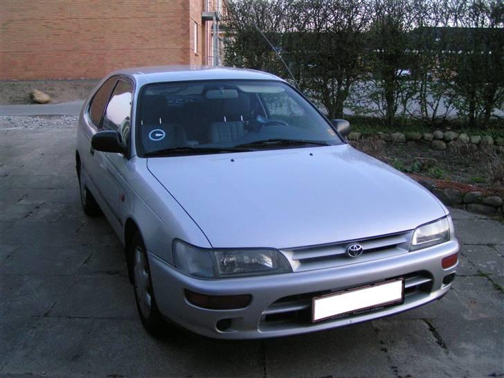 Toyota Corolla Champ billede 1