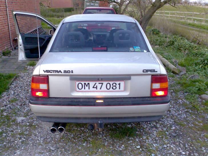 Opel vectra a 2.0i  billede 4