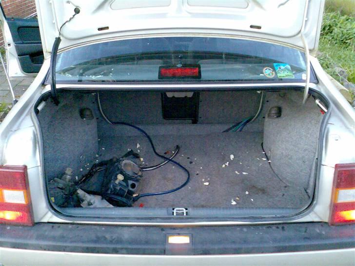 Opel vectra a 2.0i  billede 5