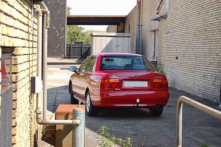 Mitsubishi Carisma 1.8 glx solgt billede 3