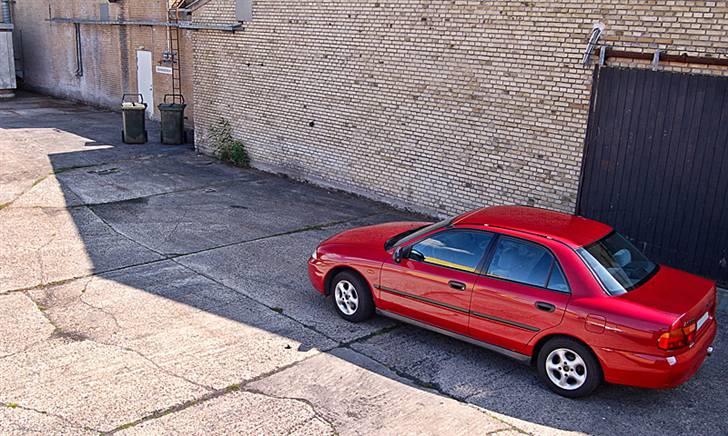 Mitsubishi Carisma 1.8 glx solgt billede 4