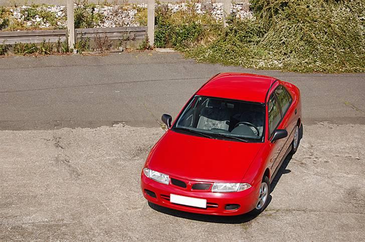 Mitsubishi Carisma 1.8 glx solgt billede 8