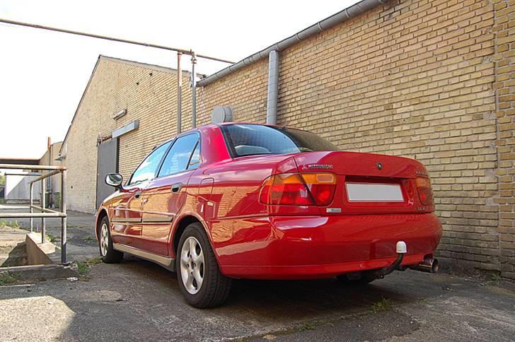 Mitsubishi Carisma 1.8 glx solgt billede 11