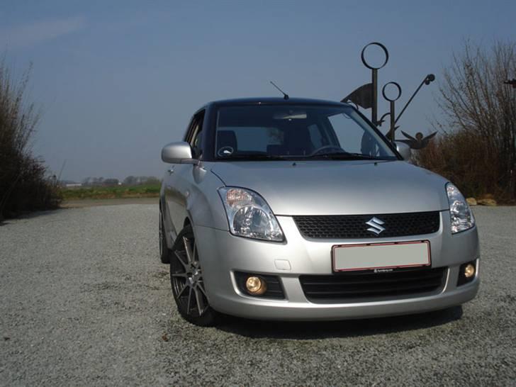 Suzuki Swift SOLGT billede 4