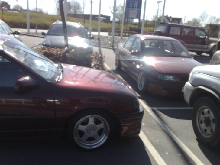 Opel Vectra 2000 <3 - modte lige en artsfælde i herning :) næsten helt identiske. billede 19