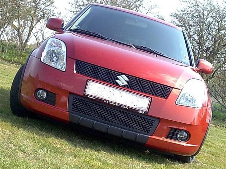 Suzuki Swift "SOLGT" billede 6