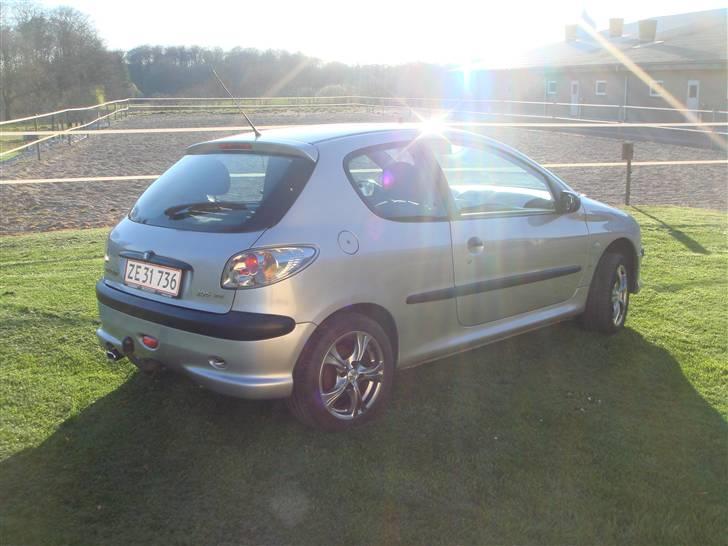Peugeot 206 billede 5