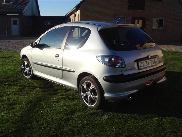 Peugeot 206 billede 6