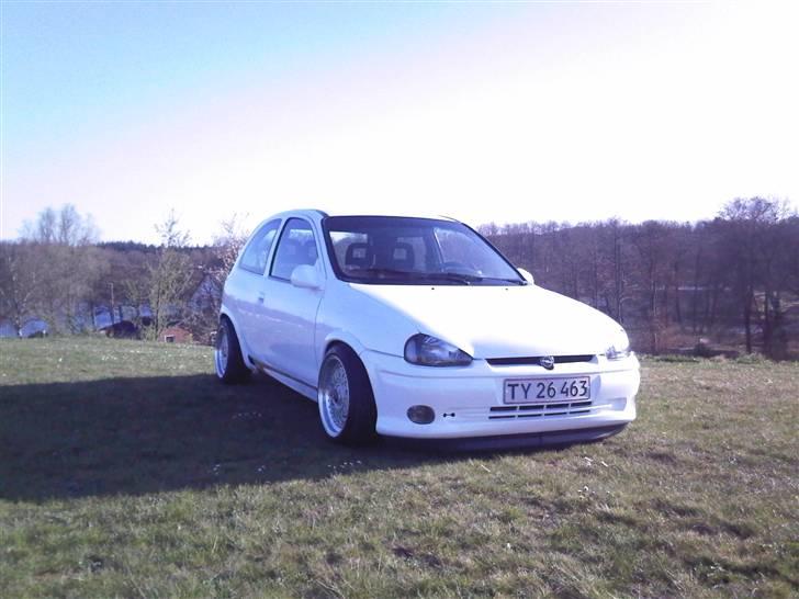 Opel Corsa B  billede 1