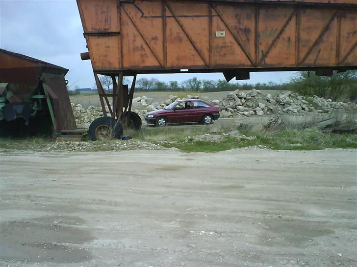 Ford Escort 1.8i  ( Solgt ) billede 7