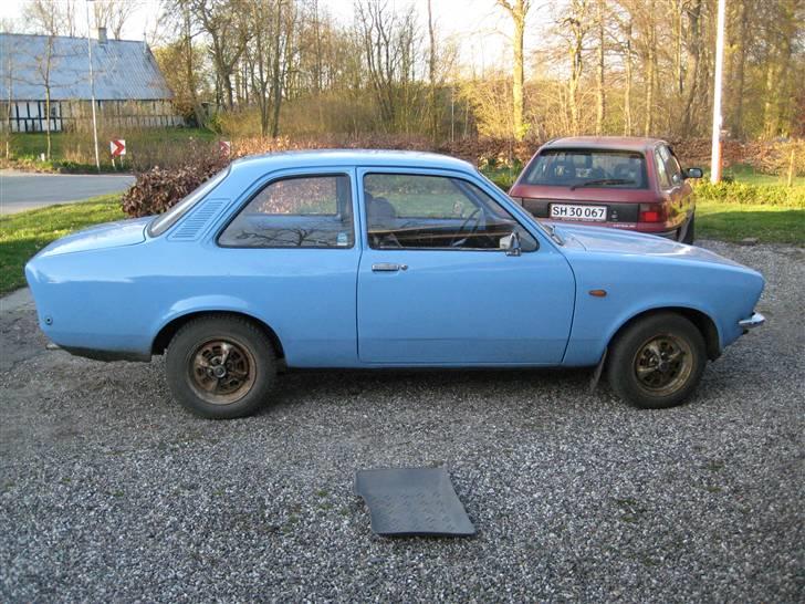 Opel kadett c SOLGT!! - se formen, bliver "næsten" ikke bedre. er ret forelsket i coupe billede 1