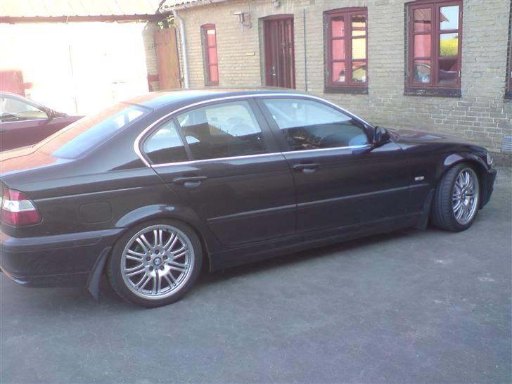 BMW 320i E46  Solgt billede 3