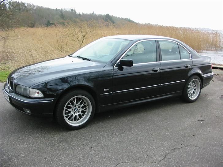 BMW 528I e39 *Solgt* billede 2