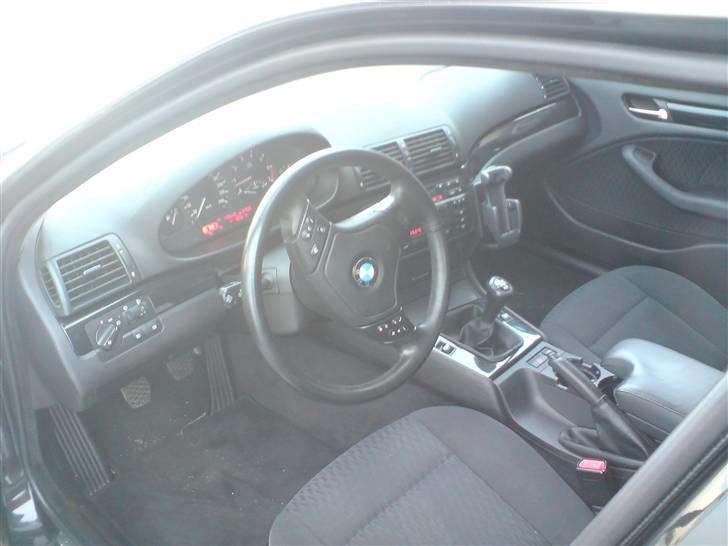 BMW 320i E46  Solgt - Den bedste plads i BMWen billede 8