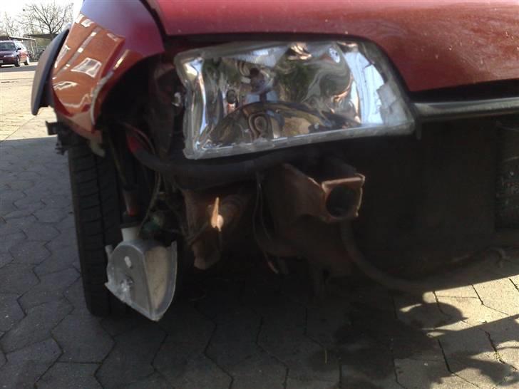 Citroën Ax GTI (1.6 8v) - De sørgelige rester vælter ud... :( billede 19