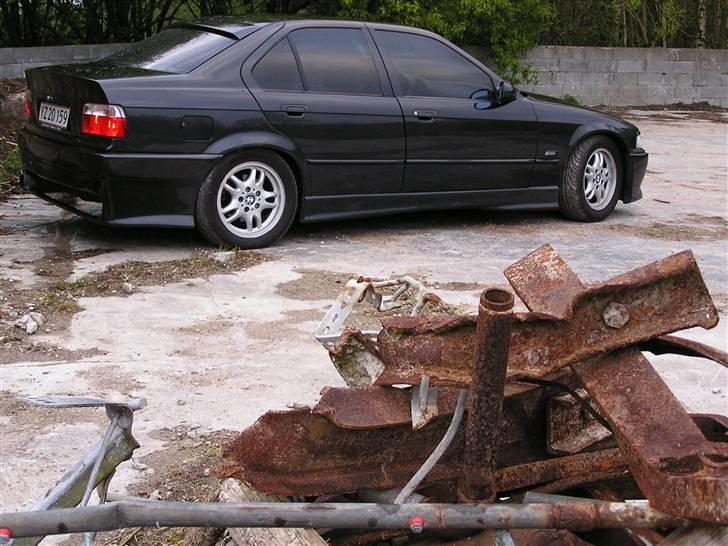 BMW e36 320i /// 325i SOLGT billede 16