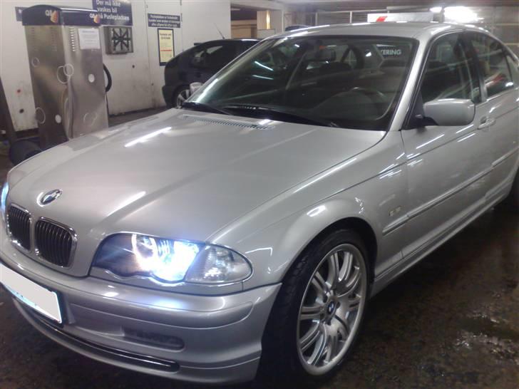 BMW E46 320i - se lige den lak :D love it billede 5