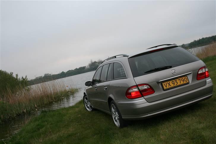 Mercedes Benz E270 CDI - Solgt! billede 4