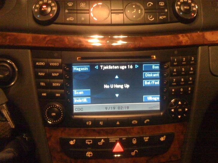 Mercedes Benz E270 CDI - Solgt! billede 14