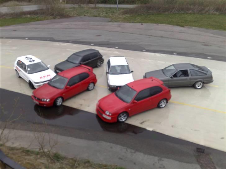 Toyota ae86 coupé - ja så var flokken lige samlet god stil hehe billede 15