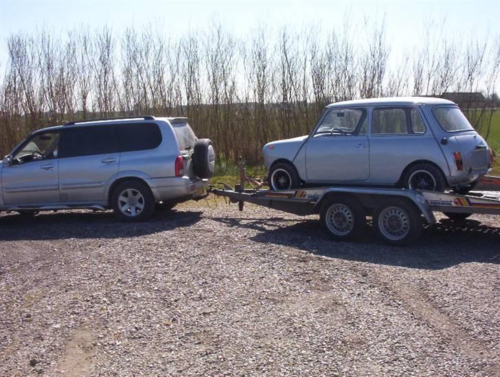 Austin-Morris Mini - på vej på rullefelt. billede 15