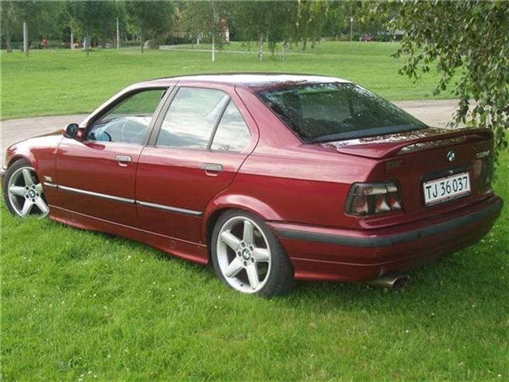 BMW e36 320i billede 2