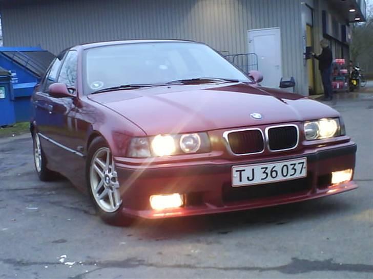 BMW e36 320i billede 4