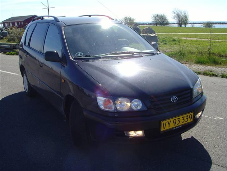 {{currentPhoto.altText}} billede {{currentPhoto.number}}