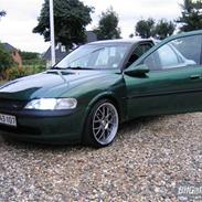 Opel Vectra B 1,8 16v