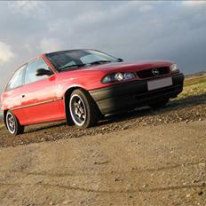 Opel Astra F
