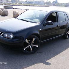 VW Golf 4 1.9 TDI !! SOLGT !