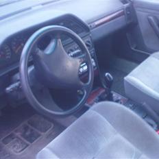 Peugeot 605 total skadet :(