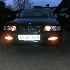 BMW 328 i  solgt